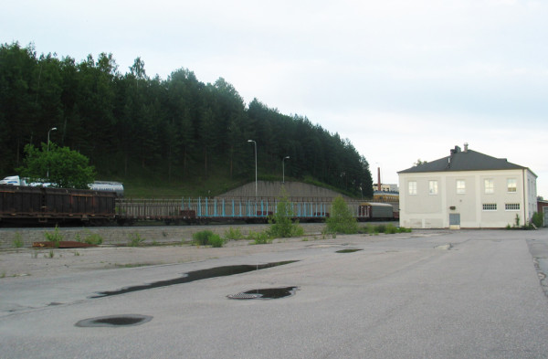 Makasiinarakennus. Kuva Sauli Hirvonen.